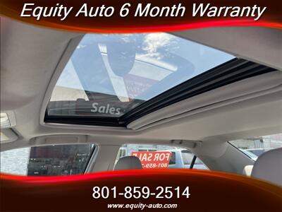 2012 Toyota Camry XLE V6   - Photo 17 - West Valley City, UT 84119