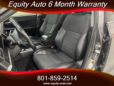 2016 Toyota Camry SE   - Photo 14 - West Valley City, UT 84119