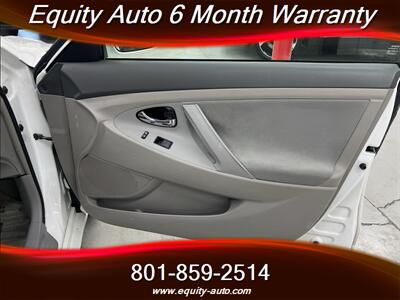 2009 Toyota Camry LE   - Photo 28 - West Valley City, UT 84119