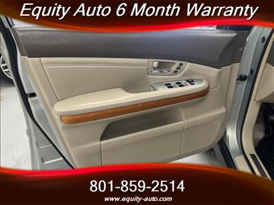 2005 Lexus RX 330   - Photo 11 - West Valley City, UT 84119