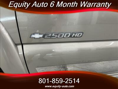2001 Chevrolet Silverado 2500HD LS  4x4 - Photo 11 - West Valley City, UT 84119