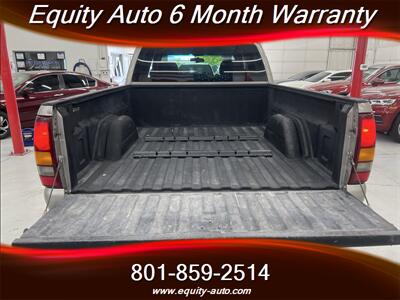 2002 Chevrolet Silverado 2500HD LS  4x4 - Photo 9 - West Valley City, UT 84119