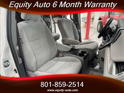 2017 Toyota Sienna LE 8-Passenger   - Photo 39 - West Valley City, UT 84119