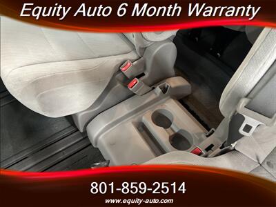 2017 Toyota Sienna LE 8-Passenger   - Photo 28 - West Valley City, UT 84119