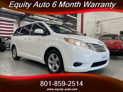 2017 Toyota Sienna LE 8-Passenger   - Photo 3 - West Valley City, UT 84119