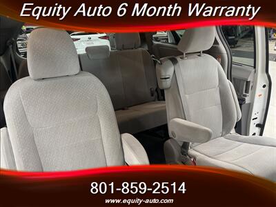 2017 Toyota Sienna LE 8-Passenger   - Photo 36 - West Valley City, UT 84119