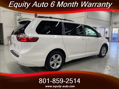 2017 Toyota Sienna LE 8-Passenger   - Photo 5 - West Valley City, UT 84119