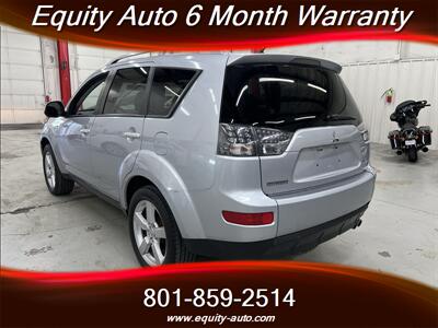 2008 Mitsubishi Outlander XLS 4x4 - Photo 10 - West Valley City, UT 84119