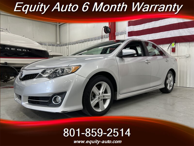 2012 Toyota Camry SE  