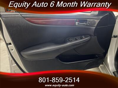 2002 Lexus ES 300   - Photo 12 - West Valley City, UT 84119