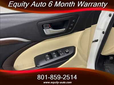 2016 Toyota Highlander Limited  AWD - Photo 15 - West Valley City, UT 84119
