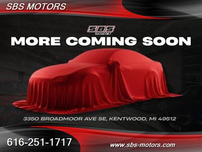 2012 Lexus IS F   - Photo 9 - Grand Rapids, MI 49512