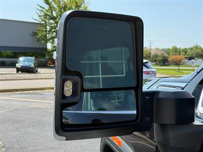 2021 GMC Sierra 3500HD Denali - Photo 10 - Grand Rapids, MI 49512