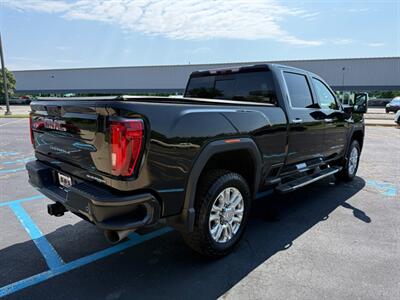 2021 GMC Sierra 3500HD Denali - Photo 15 - Grand Rapids, MI 49512
