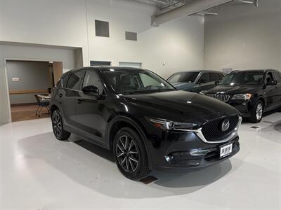 2017 Mazda CX-5 Grand Touring   - Photo 2 - Grand Rapids, MI 49512
