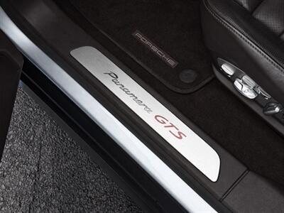 2014 Porsche Panamera GTS   - Photo 23 - Grand Rapids, MI 49512