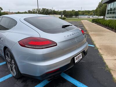 2014 Porsche Panamera GTS   - Photo 13 - Grand Rapids, MI 49512