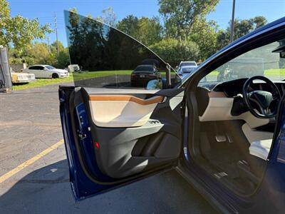 2020 Tesla Model X Long Range Plus - Photo 20 - Grand Rapids, MI 49512