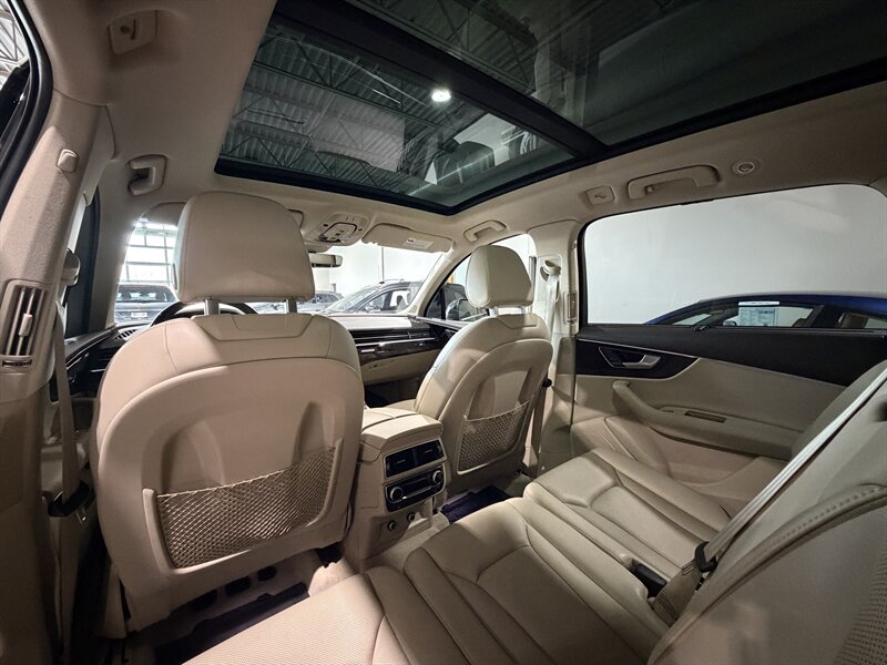 2019 Audi Q7 quattro Premium Plus 55 T - Photo 16 - Grand Rapids, MI 49512