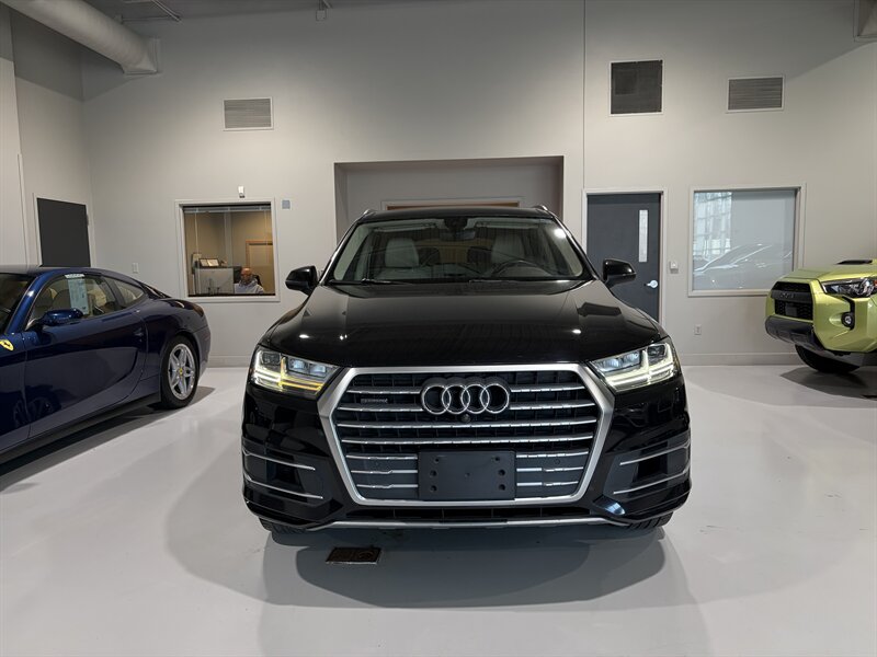 2019 Audi Q7 quattro Premium Plus 55 T - Photo 2 - Grand Rapids, MI 49512