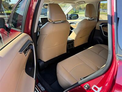 2021 Toyota RAV4 XLE Premium - Photo 40 - Grand Rapids, MI 49512