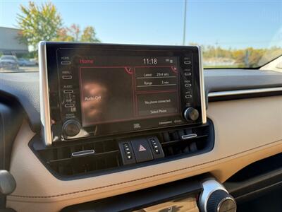 2021 Toyota RAV4 XLE Premium - Photo 30 - Grand Rapids, MI 49512