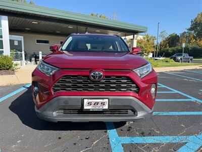 2021 Toyota RAV4 XLE Premium - Photo 3 - Grand Rapids, MI 49512