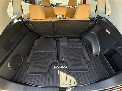 2021 Toyota RAV4 XLE Premium - Photo 51 - Grand Rapids, MI 49512