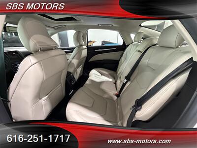 2018 Ford Fusion Titanium   - Photo 10 - Grand Rapids, MI 49512