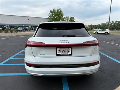 2019 Audi e-tron quattro Prestige - Photo 23 - Grand Rapids, MI 49512