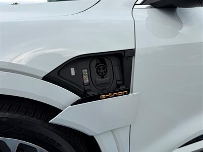 2019 Audi e-tron quattro Prestige - Photo 16 - Grand Rapids, MI 49512