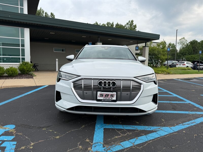 2019 Audi e-tron quattro Prestige - Photo 5 - Grand Rapids, MI 49512
