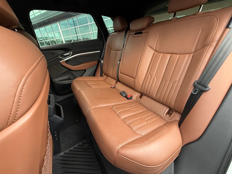 2019 Audi e-tron quattro Prestige - Photo 40 - Grand Rapids, MI 49512