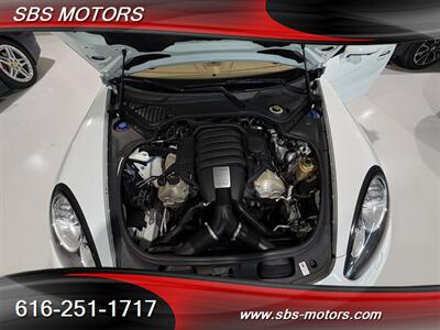 2016 Porsche Panamera 4 Edition   - Photo 19 - Grand Rapids, MI 49512