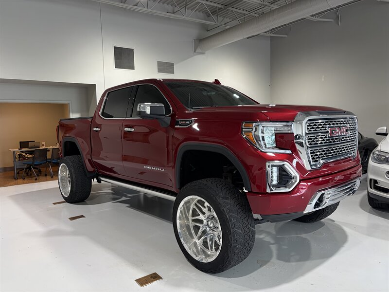 2019 GMC Sierra 1500 Denali   - Photo 1 - Grand Rapids, MI 49512