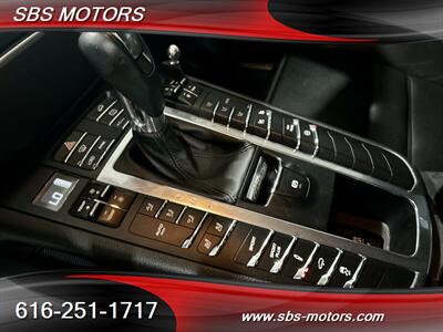 2015 Porsche Macan Turbo   - Photo 21 - Grand Rapids, MI 49512