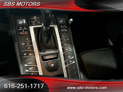 2015 Porsche Macan Turbo   - Photo 19 - Grand Rapids, MI 49512