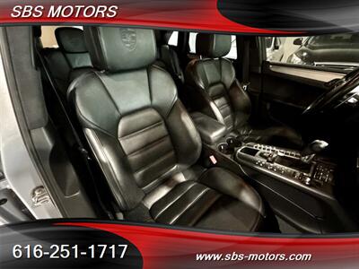 2015 Porsche Macan Turbo   - Photo 27 - Grand Rapids, MI 49512