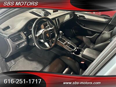 2015 Porsche Macan Turbo   - Photo 13 - Grand Rapids, MI 49512