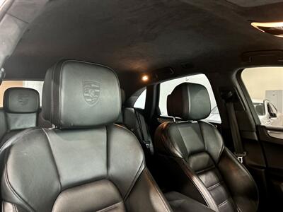 2015 Porsche Macan Turbo   - Photo 28 - Grand Rapids, MI 49512