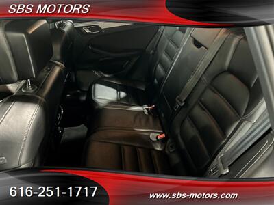 2015 Porsche Macan Turbo   - Photo 31 - Grand Rapids, MI 49512