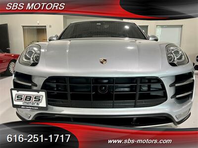 2015 Porsche Macan Turbo   - Photo 11 - Grand Rapids, MI 49512