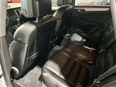 2015 Porsche Macan Turbo   - Photo 33 - Grand Rapids, MI 49512