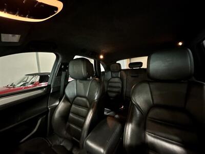 2015 Porsche Macan Turbo   - Photo 18 - Grand Rapids, MI 49512