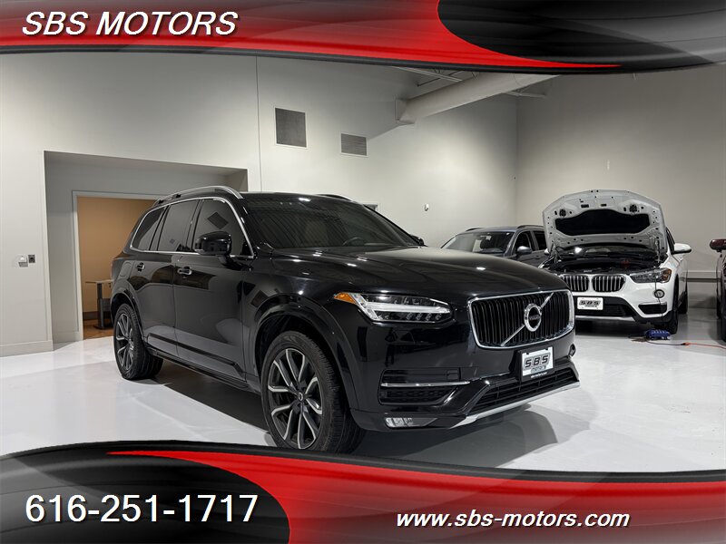 2016 Volvo XC90 T6 Momentum  