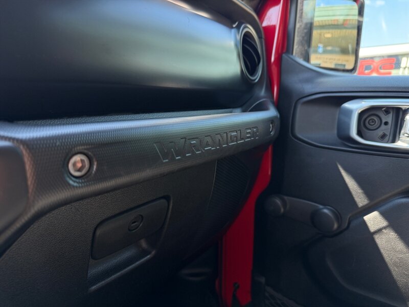 2021 Jeep Wrangler Willys Sport - Photo 33 - Grand Rapids, MI 49512