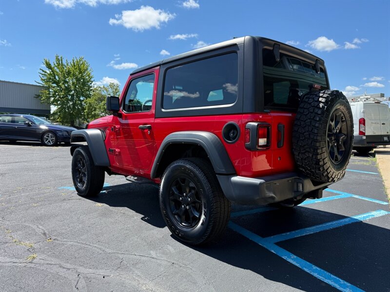 2021 Jeep Wrangler Willys Sport - Photo 11 - Grand Rapids, MI 49512