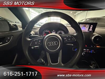2018 Audi A3 2.0T quattro Premium - Photo 8 - Grand Rapids, MI 49512