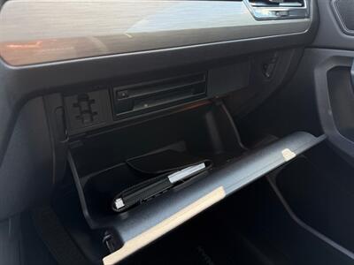 2020 Volkswagen Tiguan SE 4Motion - Photo 37 - Grand Rapids, MI 49512