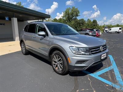 2020 Volkswagen Tiguan SE 4Motion - Photo 1 - Grand Rapids, MI 49512